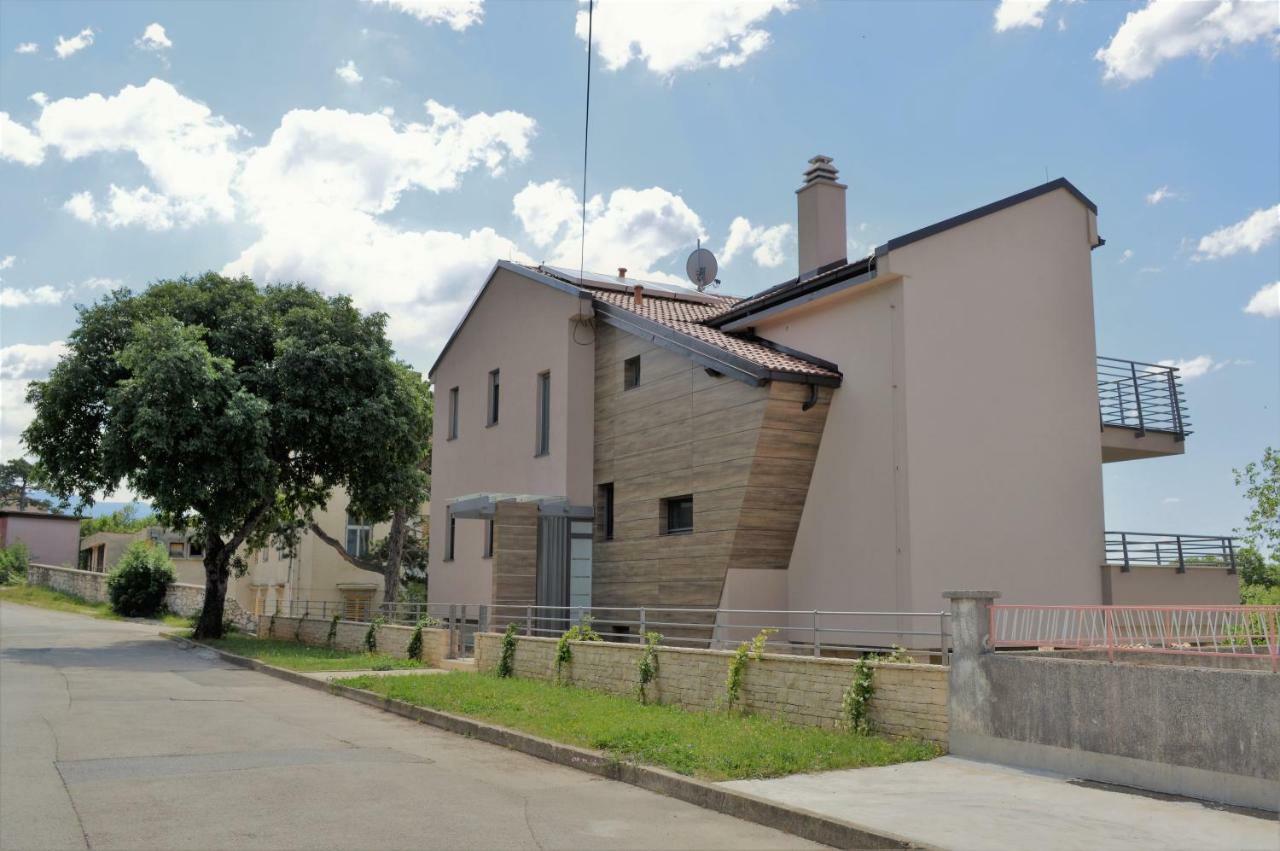 Perec Apartments Novi Vinodolski Exterior foto
